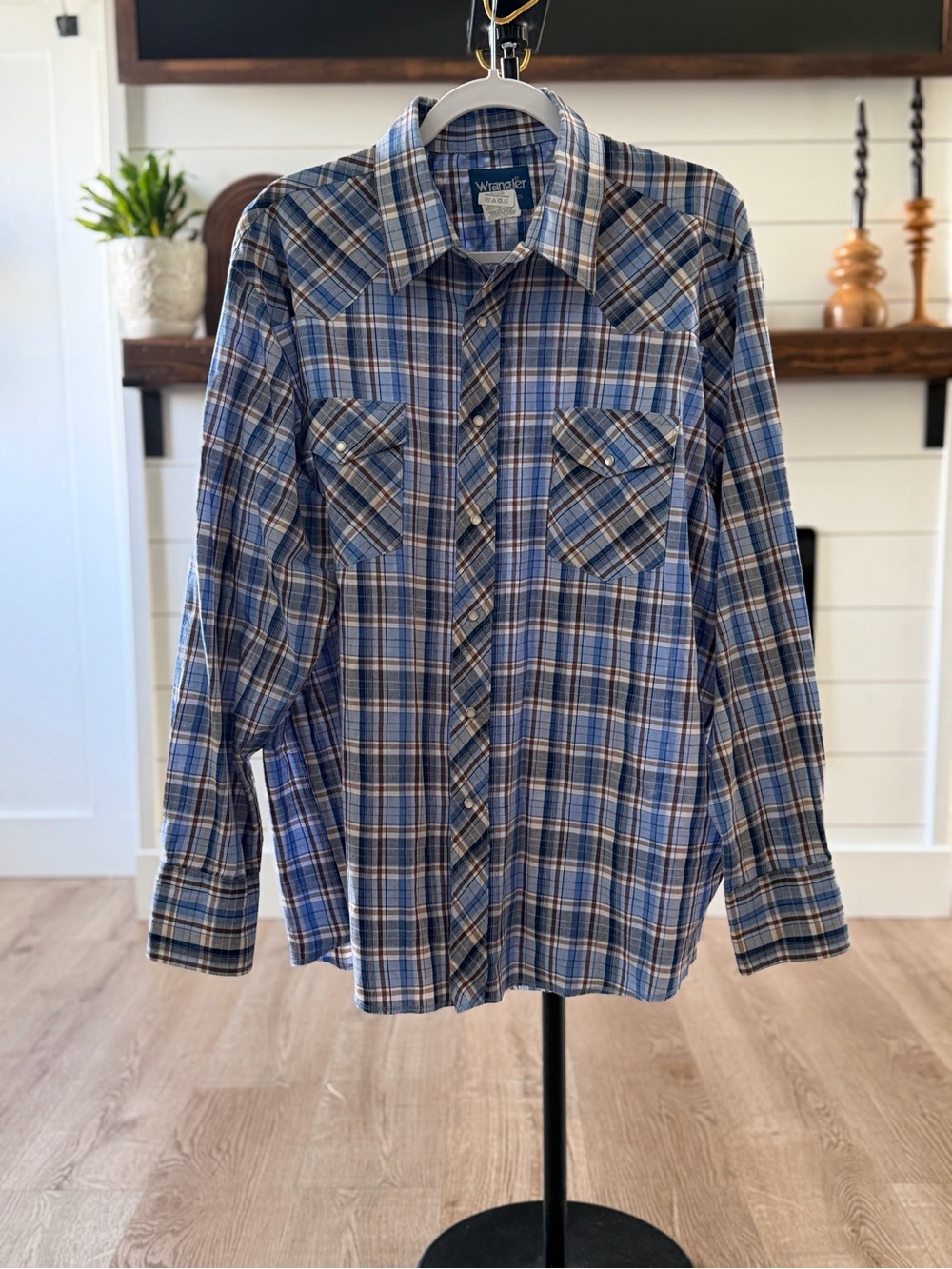 Wrangler Blue & White Plaid Western Pearl Snap Shirt